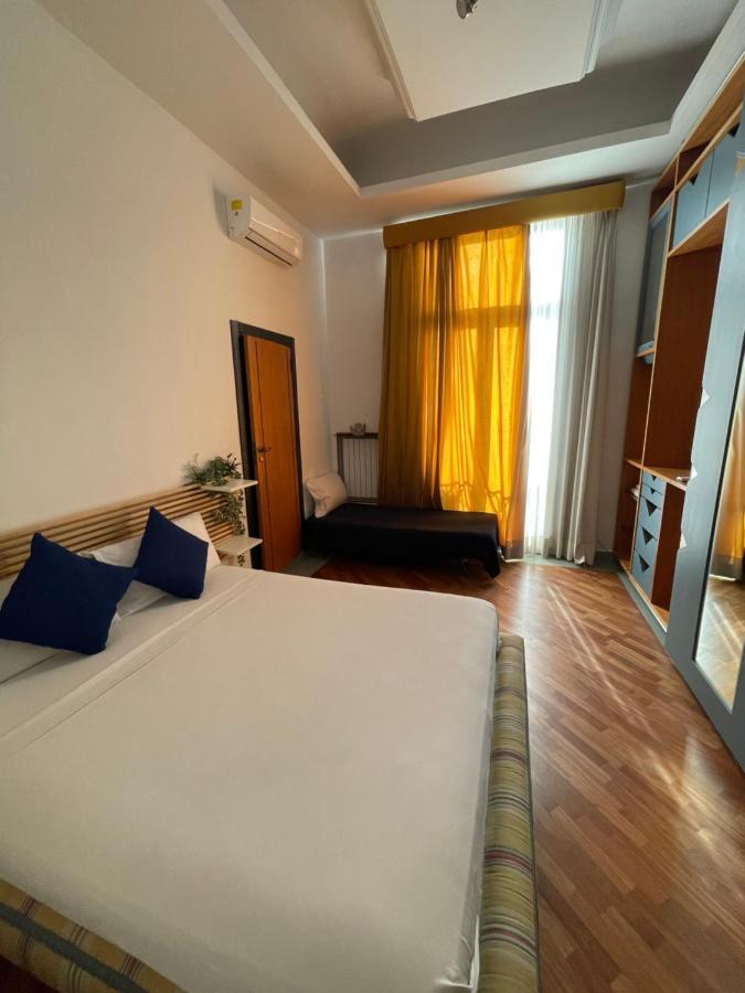 Lanova 21 Rooms Napoli Bagian luar foto